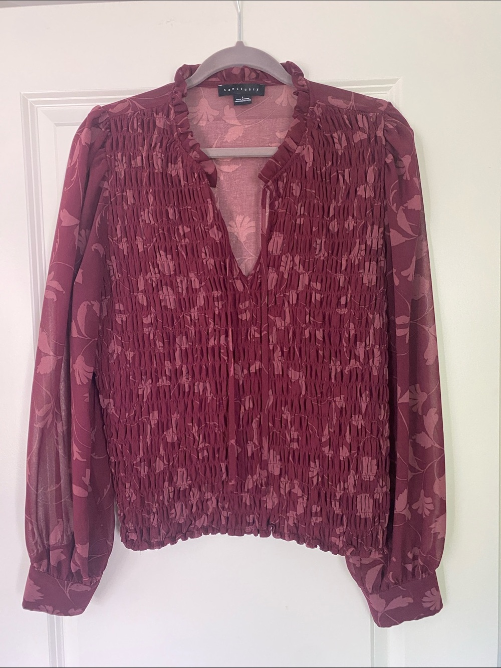 Sanctuary burgundy top size large